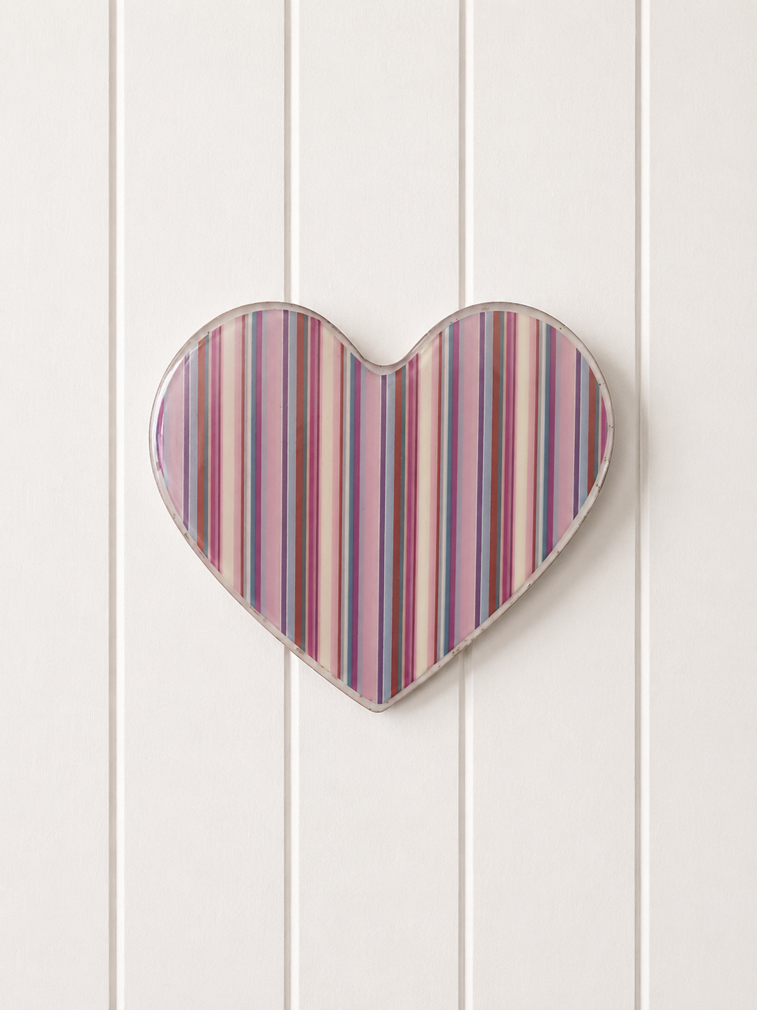 Coast Line Heart Tile